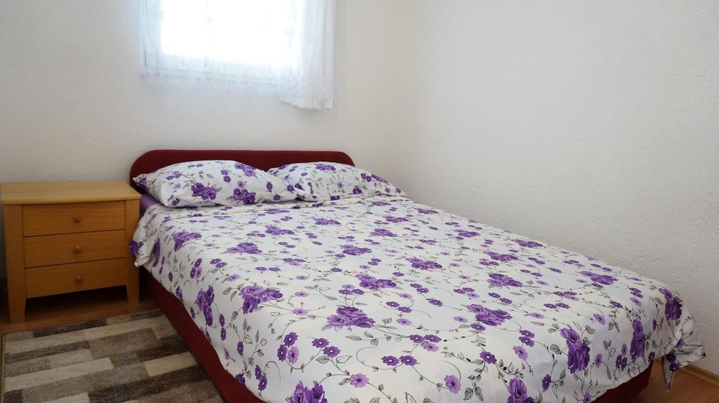 Apartments Red Rose 宁 外观 照片